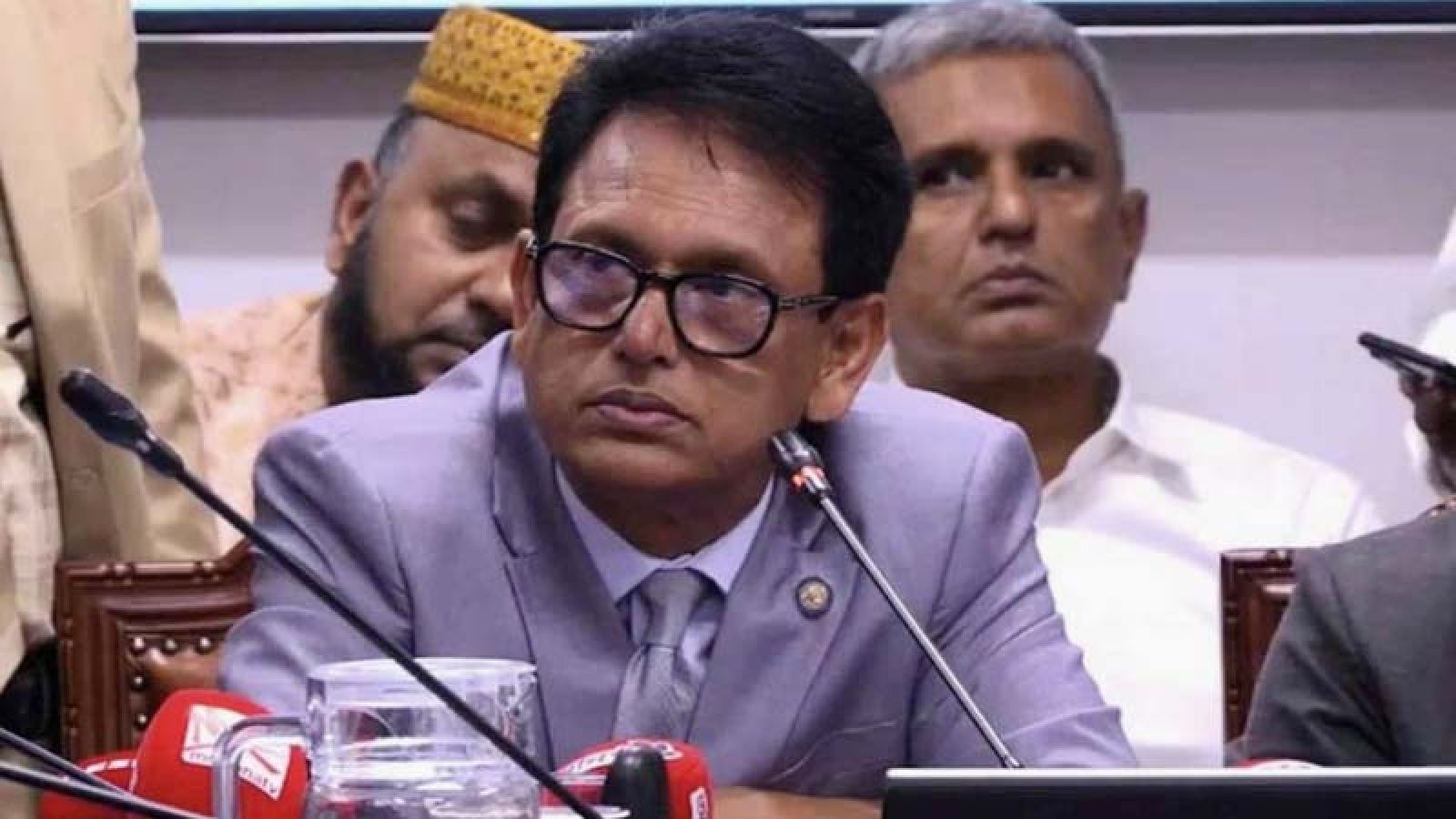 প্রাথমিকের শিক্ষার্থীরা পাবে ইউনিফর্ম, জানুয়ারিতে নতুন বই: শিক্ষামন্ত্রী