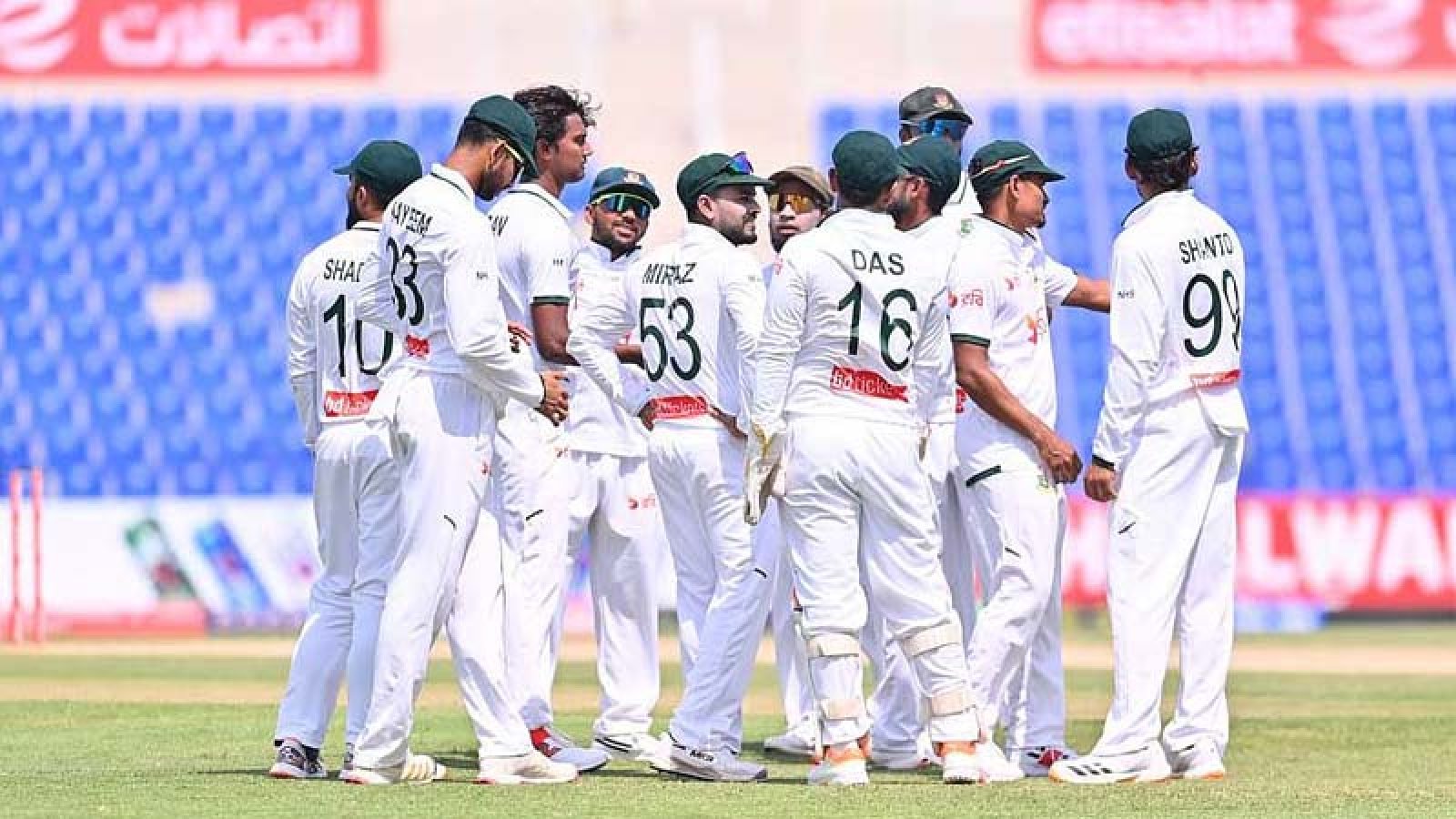 হাসানের হ্যাটট্রিক, মুশফিক-শান্তর জুটিতে বাংলাদেশের দারুণ দিন