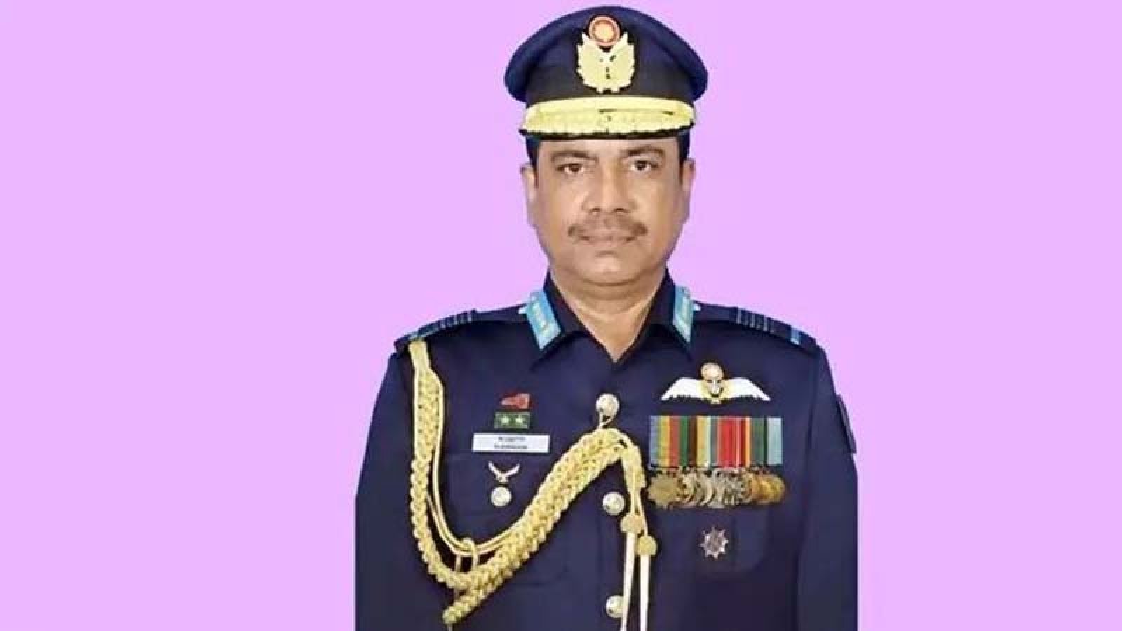বিমানবাহিনীর সাবেক প্রধান হান্নান কাতারে গ্রেপ্তার