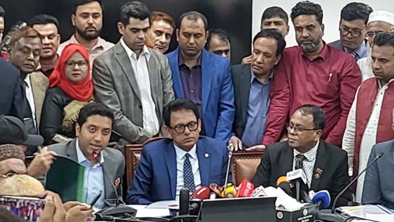 আমরা দুই মন্ত্রী দুর্নীতি করবো না, করতে দেব না