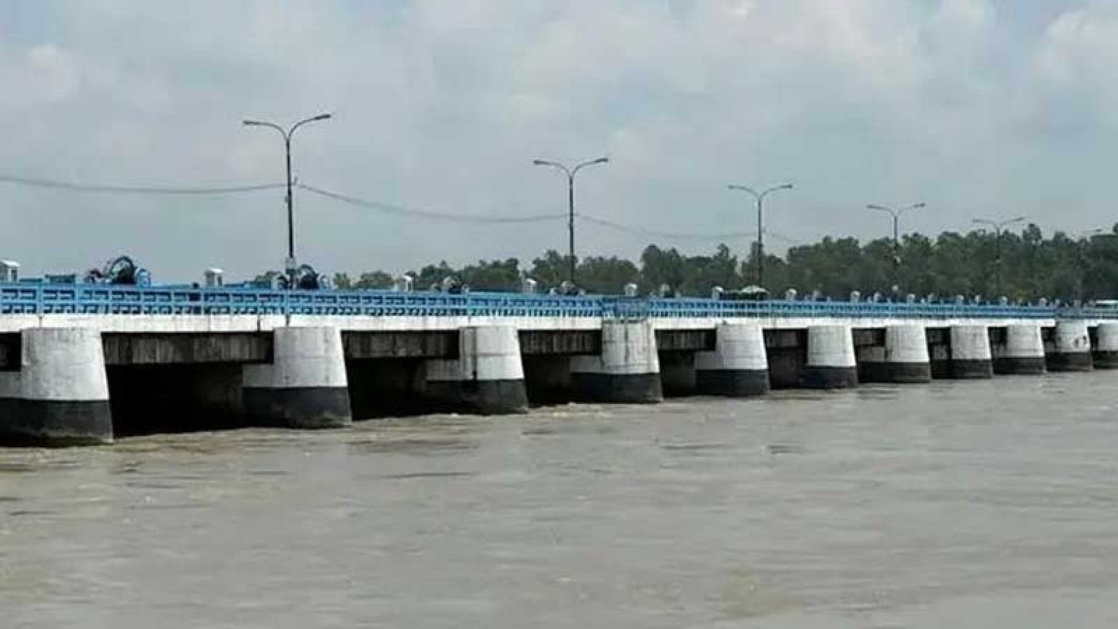 ভারী বৃষ্টি-উজানের ঢলে তিস্তার পানি বিপৎসীমার ১৩ সেন্টিমিটার ওপরে