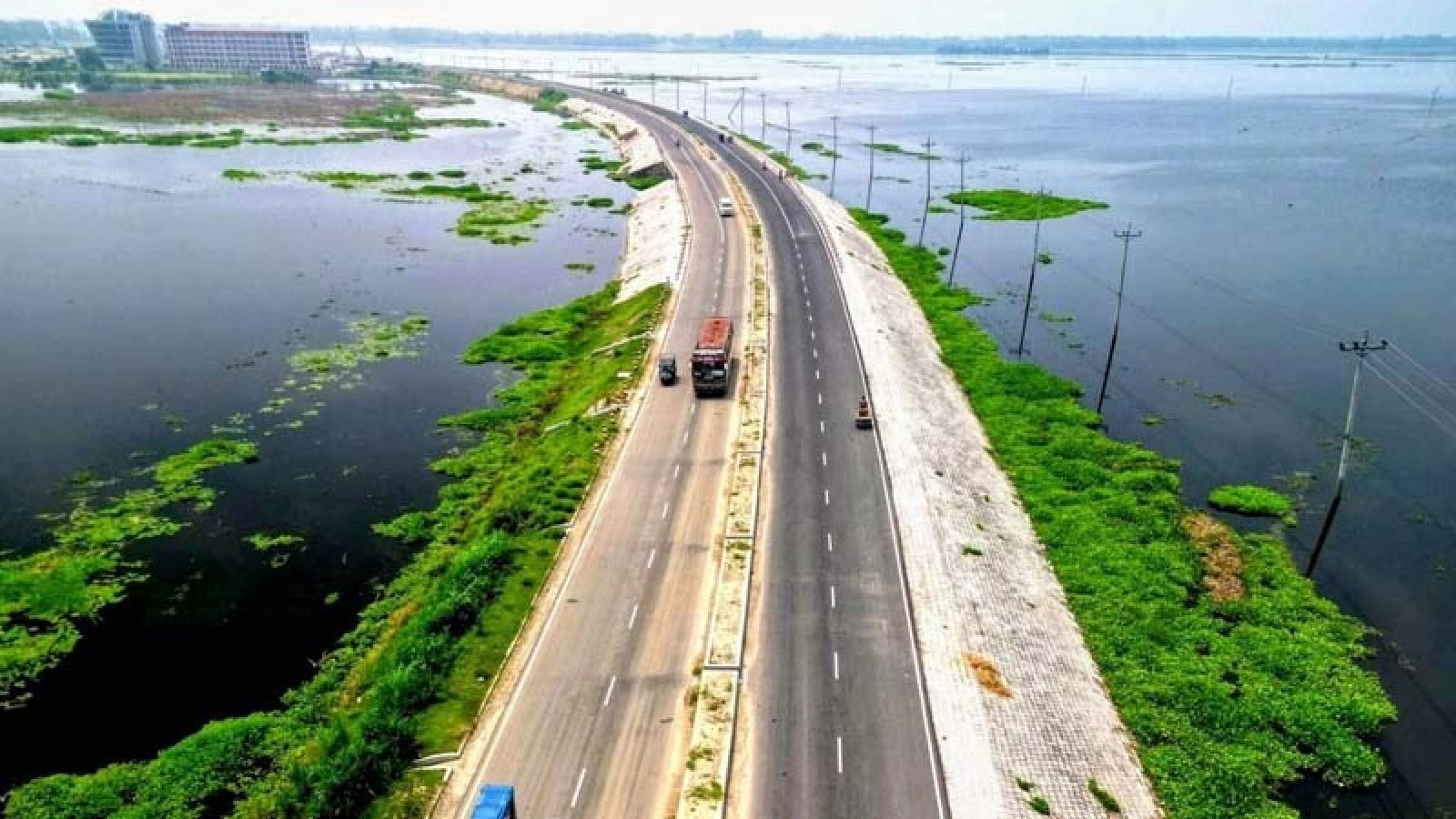 উন্নয়নের থাবায় কমছে চলনবিলের আয়তন