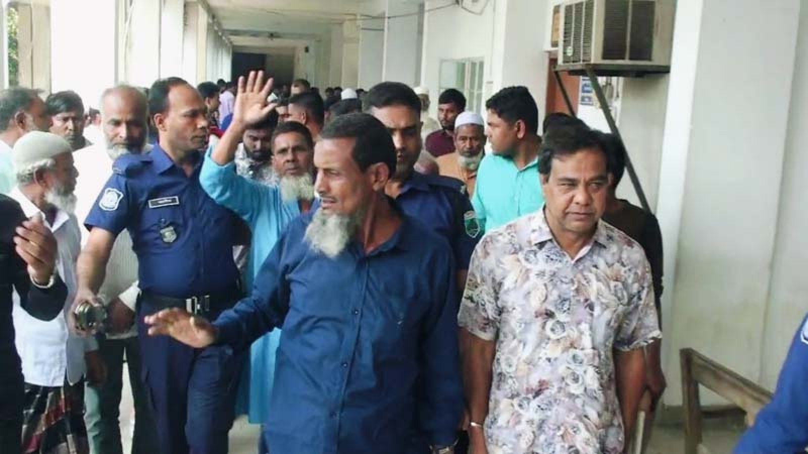 সিংড়ায় কৃষক হত্যার দায়ে সাবেক ইউপি চেয়ারম্যানসহ ৬ জনের যাবজ্জীবন