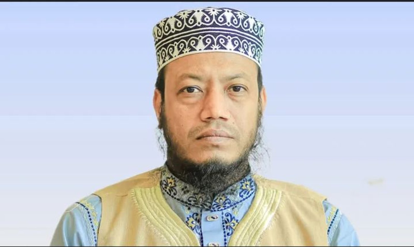 কোকোর নাম বিকৃতি: আমির হামজার বিরুদ্ধে ছাত্রদল নেতার মামলা