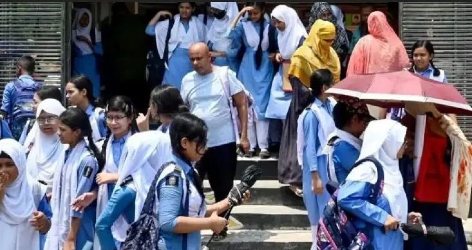 দীর্ঘ ছুটিতে যাচ্ছে শিক্ষাপ্রতিষ্ঠান