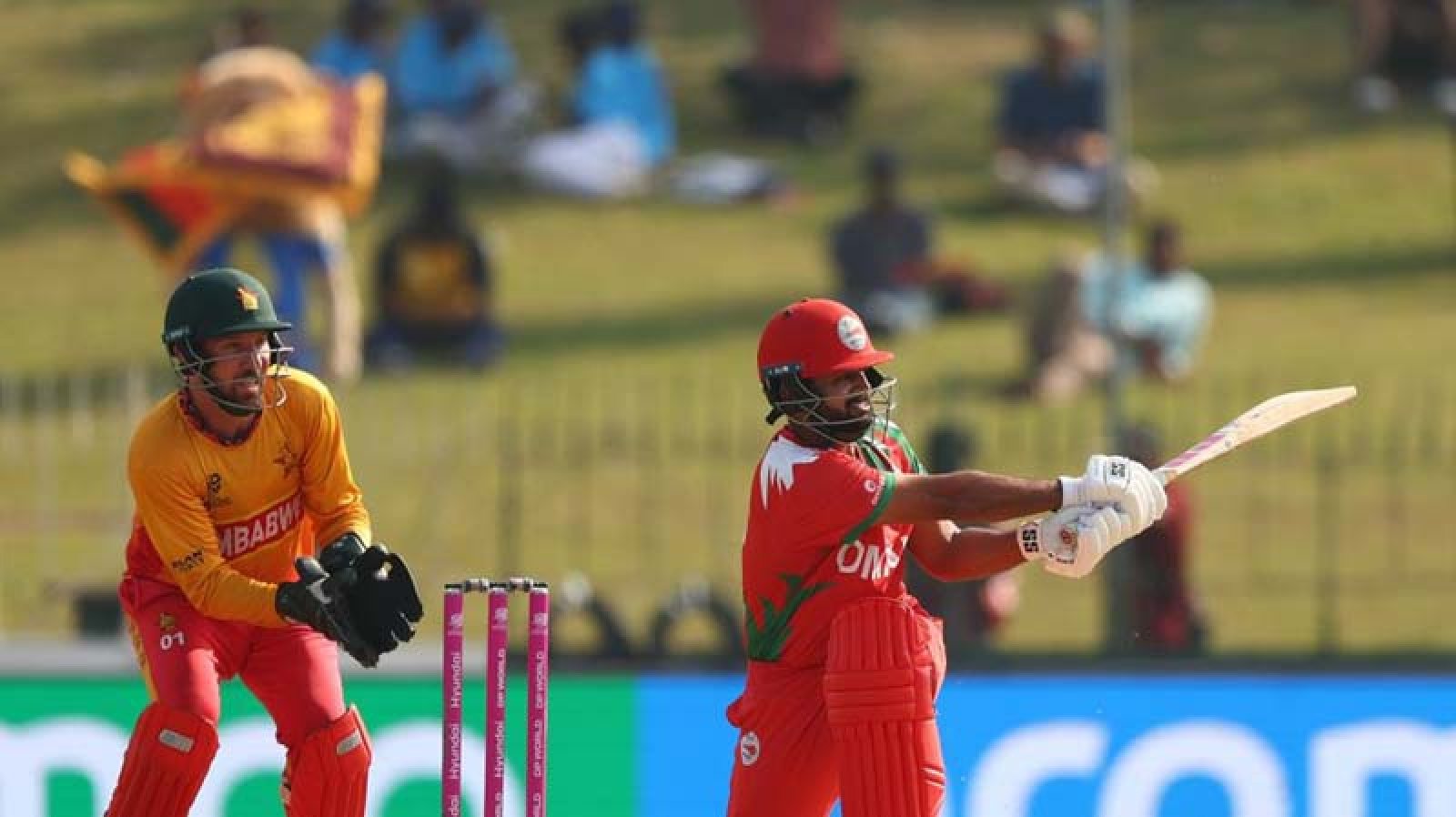 ওমানকে উড়িয়ে দিলো জিম্বাবুয়ে