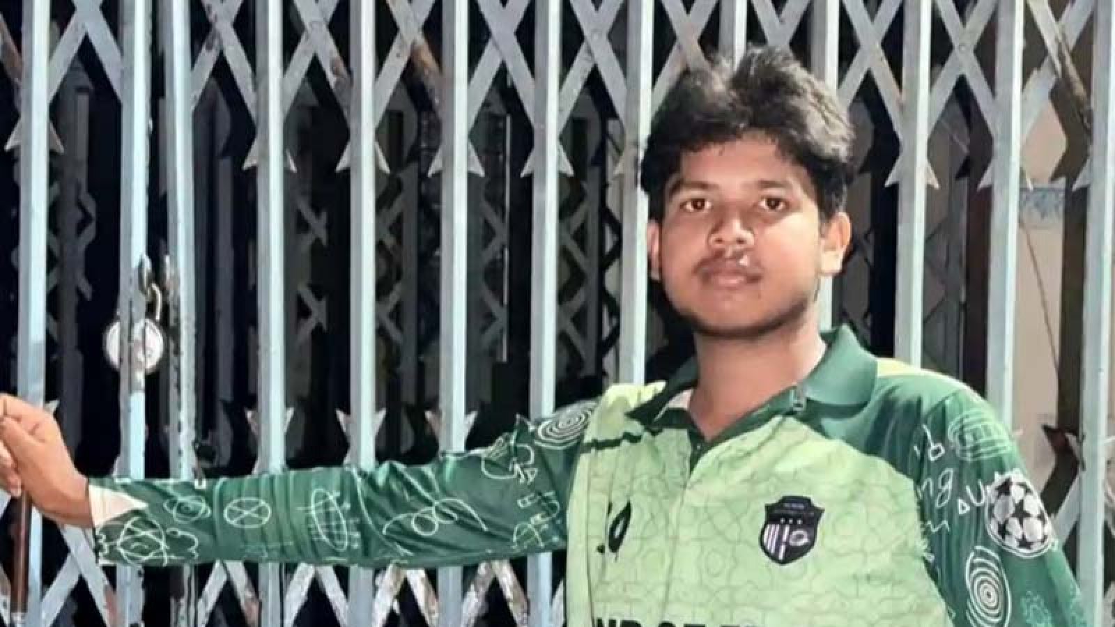 মৃত ছেলের পাসের খবর শুনে মর্মাহত আশিকের মা- বাবা!
