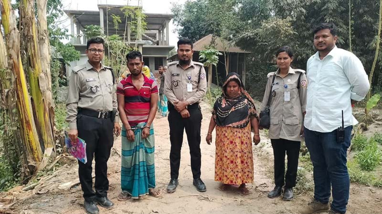 বগুড়ায় দুই মাদকাসক্তের দেড় মাসের কারাদণ্ড