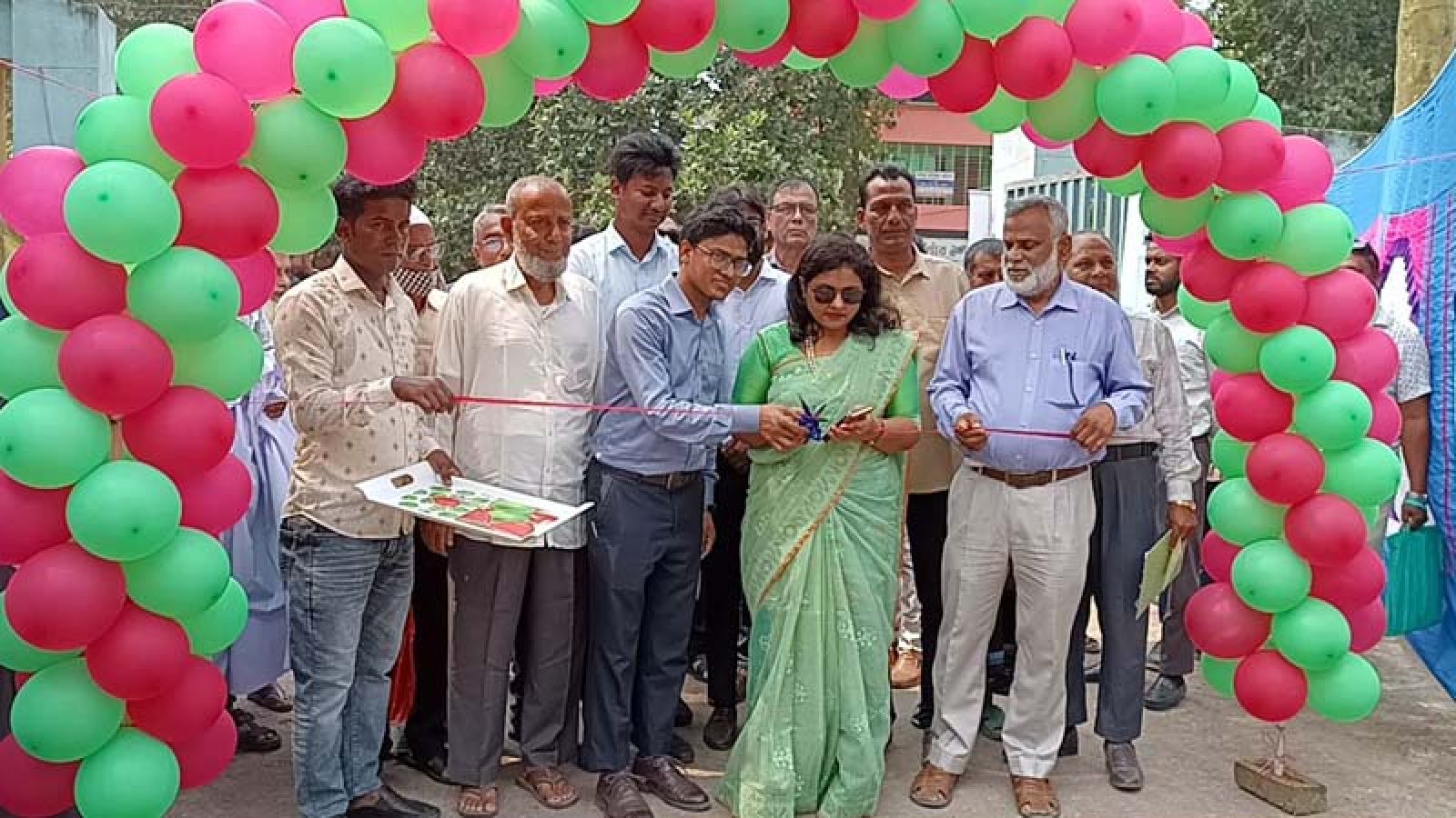 বদলগাছীতে ভূমিসেবা মেলা ও সপ্তাহের উদ্বোধন