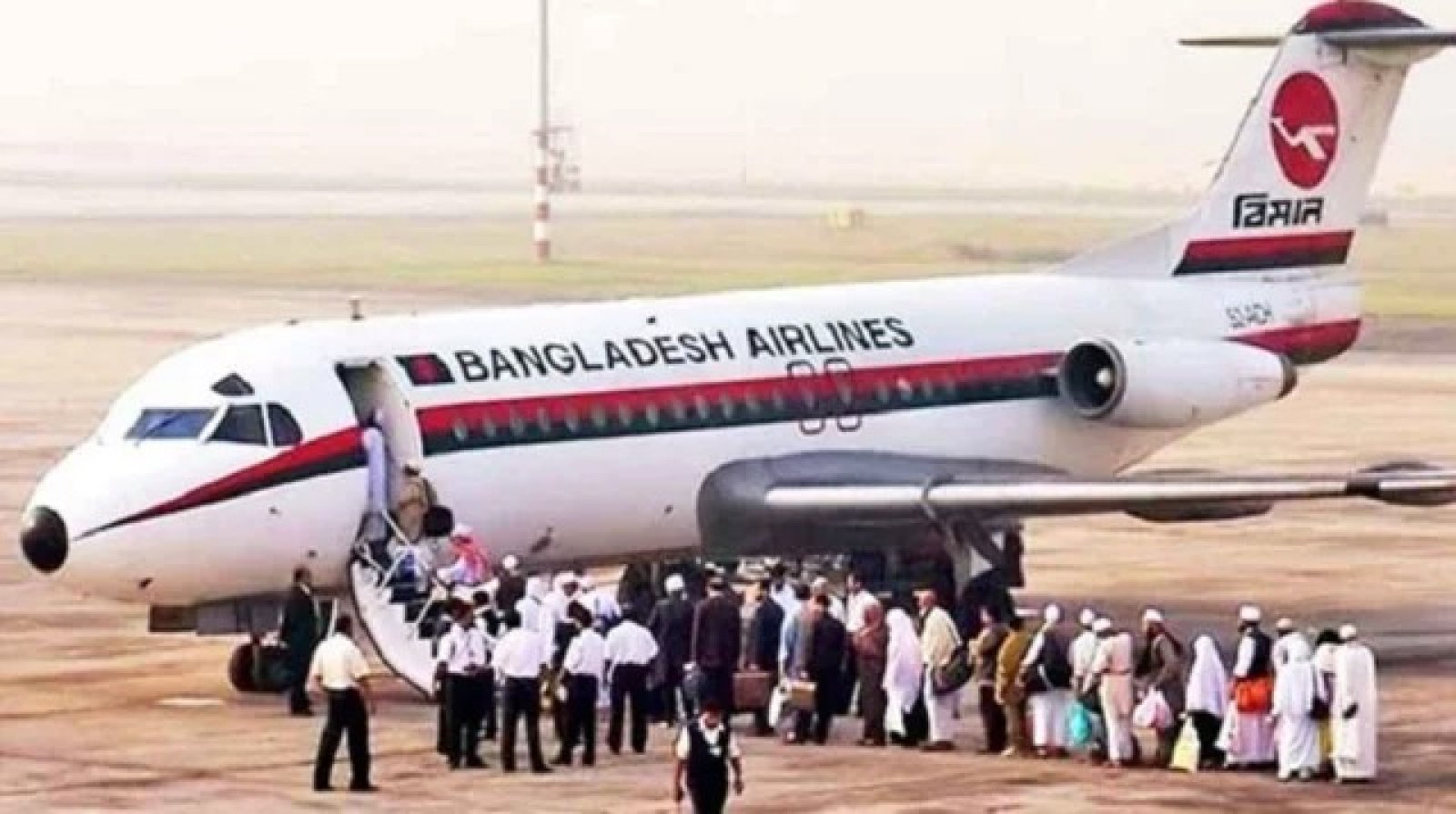 ১৮ এপ্রিল থেকে হজ ফ্লাইট শুরু