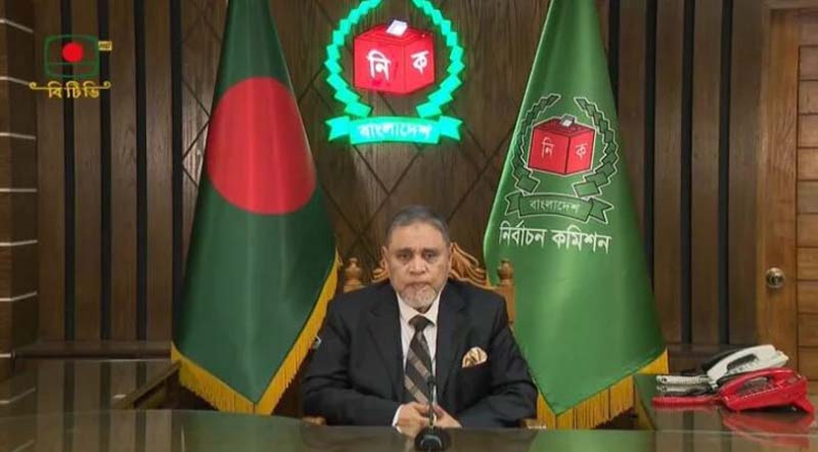 জয়-পরাজয় মেনে নেওয়ার আহ্বান সিইসির