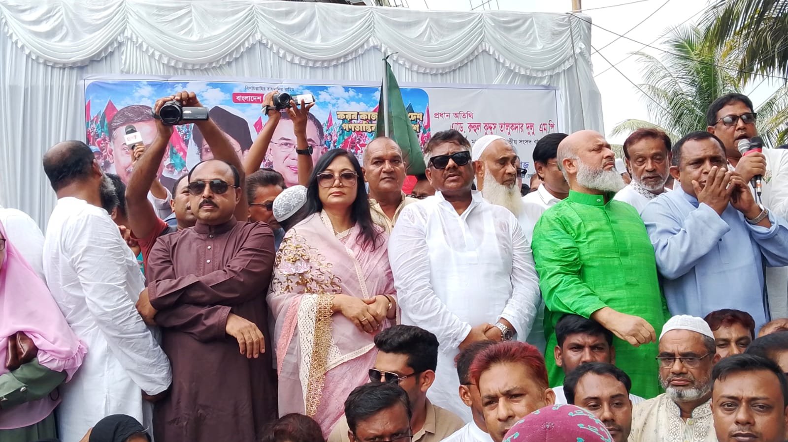 যতই সংকট আসুক না কেন বিএনপিকে কেউ ধ্বংস করতে পারবে না : হুইপ দুলু