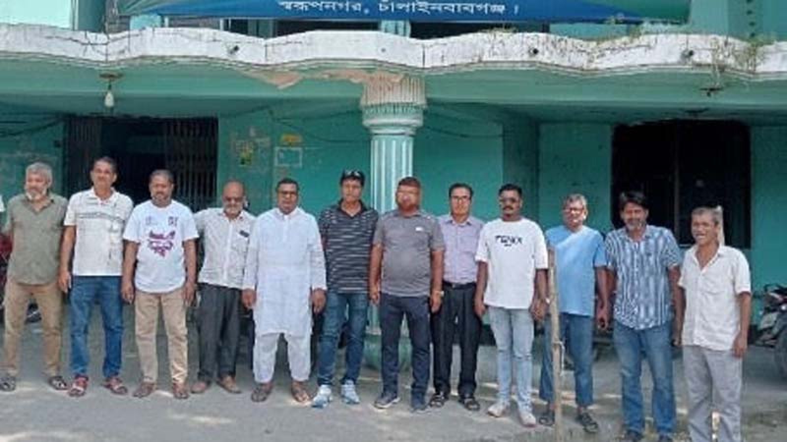 চাঁপাইনবাবগঞ্জে চেম্বার সভাপতির বক্তব্যে ঠিকাদারদের ক্ষোভ, প্রত্যাহারের দাবি