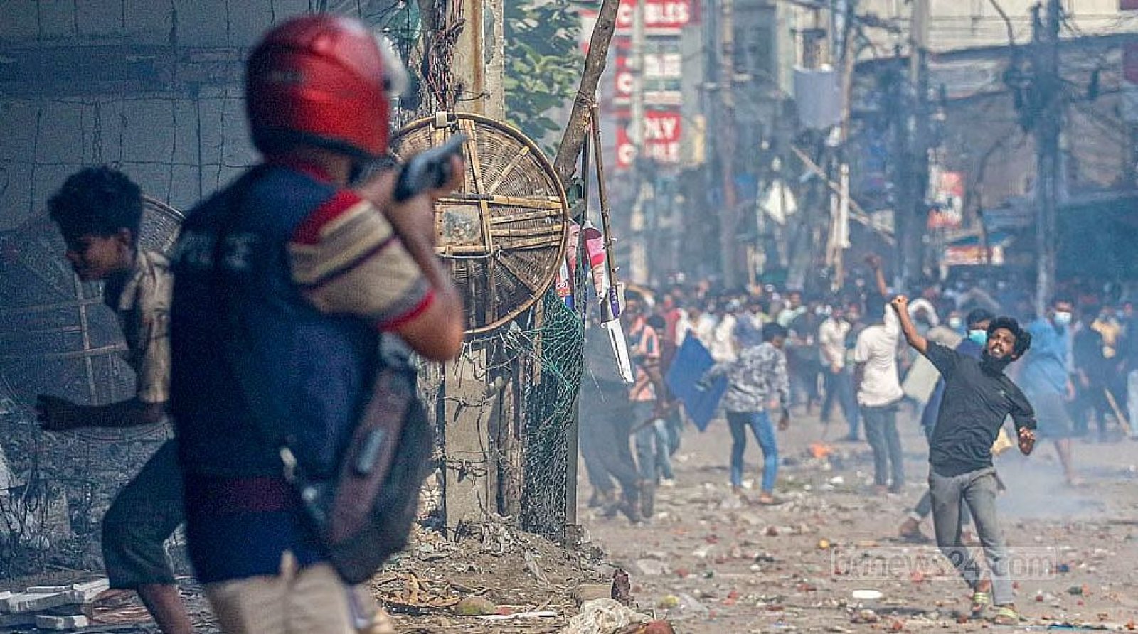 জুলাই আন্দোলনে আহত হওয়ার অভিযোগে মামলা, তদন্তে এল সড়ক দুর্ঘটনা