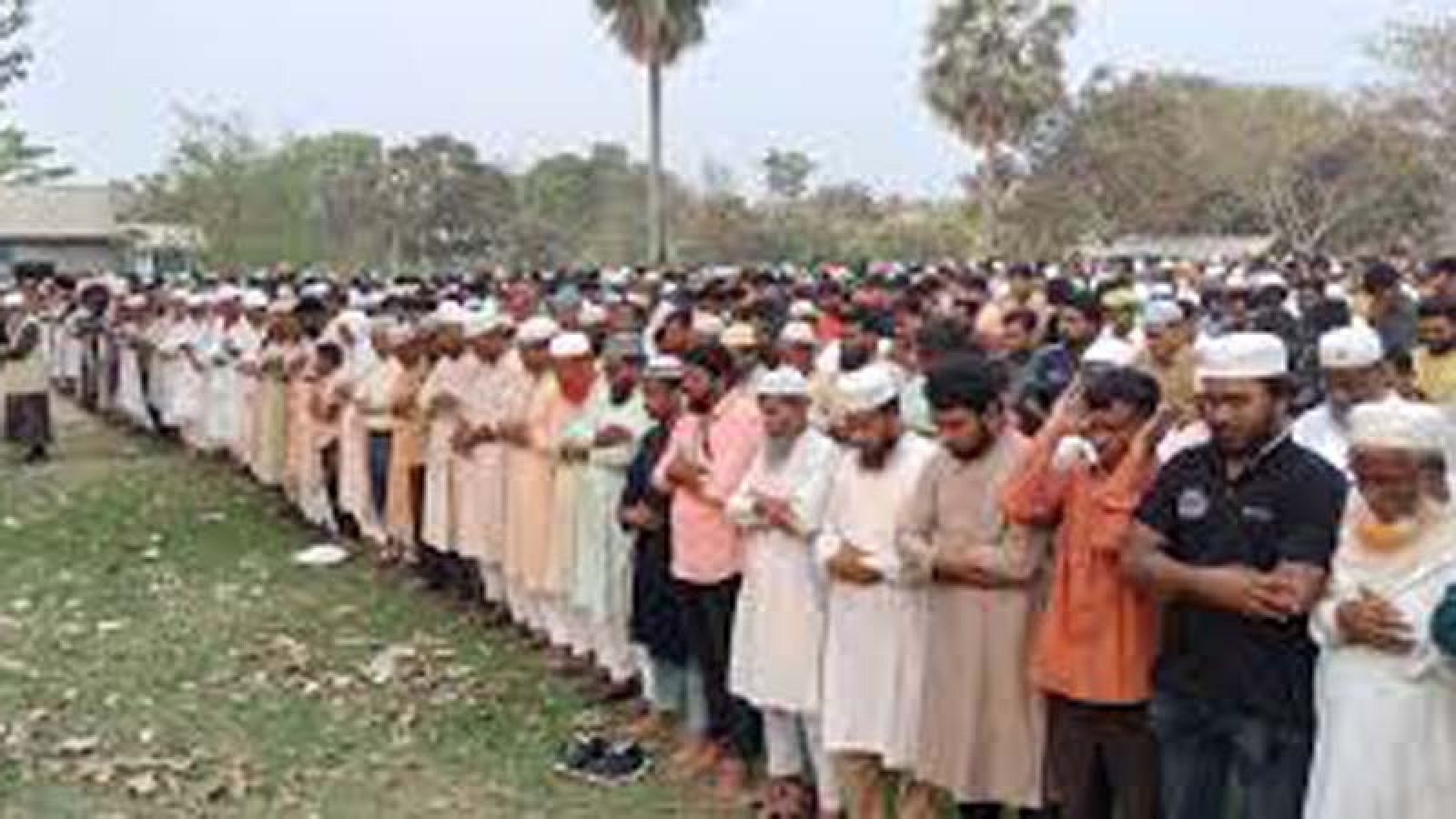 মোহনপুরে মুয়াজ্জিন নিহতের ঘটনায় পাল্টাপাল্টি কর্মসূচিতে উত্তপ্ত এলাকা