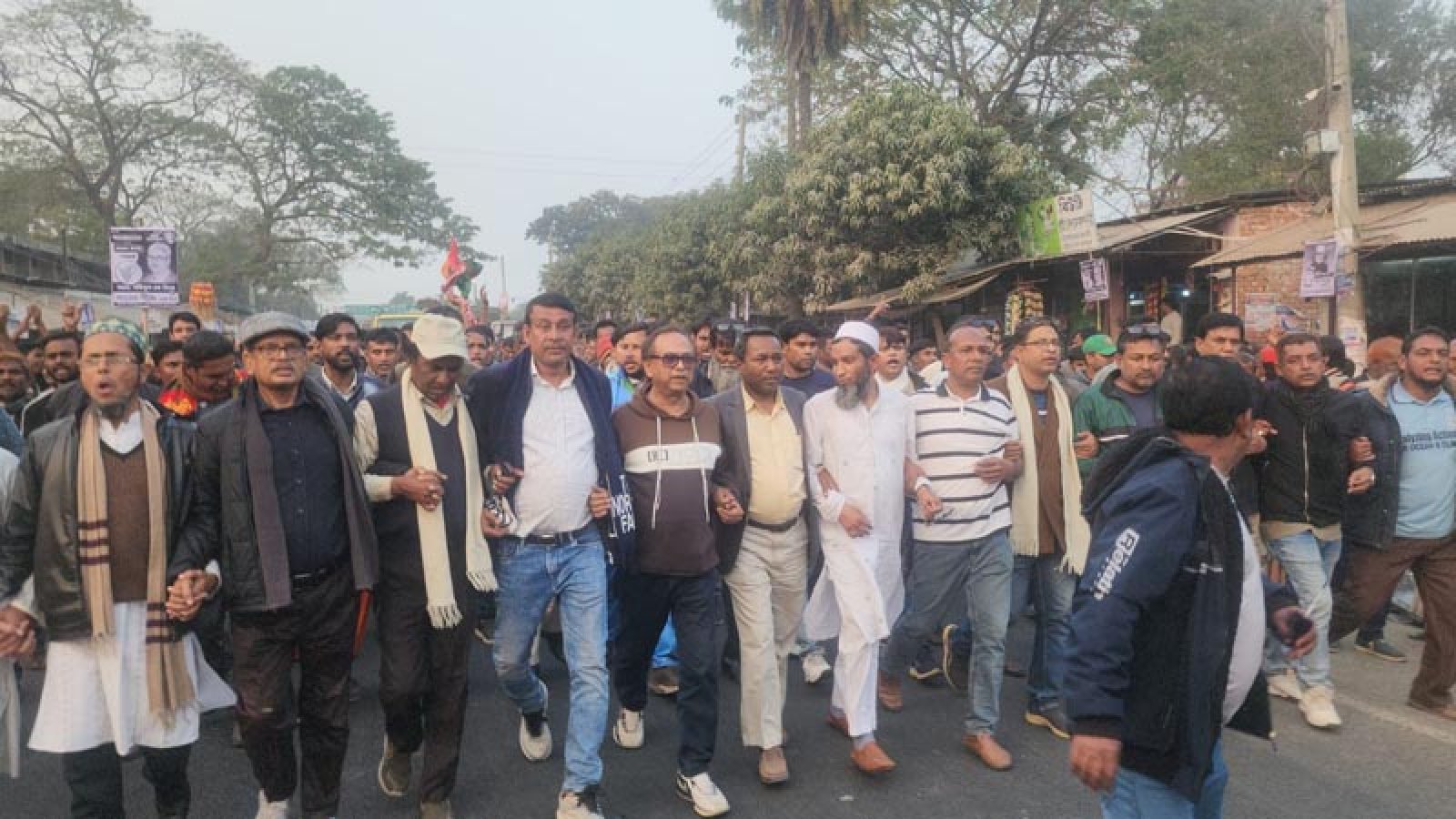 মোহনপুরে ধানের শীষ প্রতীকের বিশাল প্রচারণা মিছিল অনুষ্ঠিত