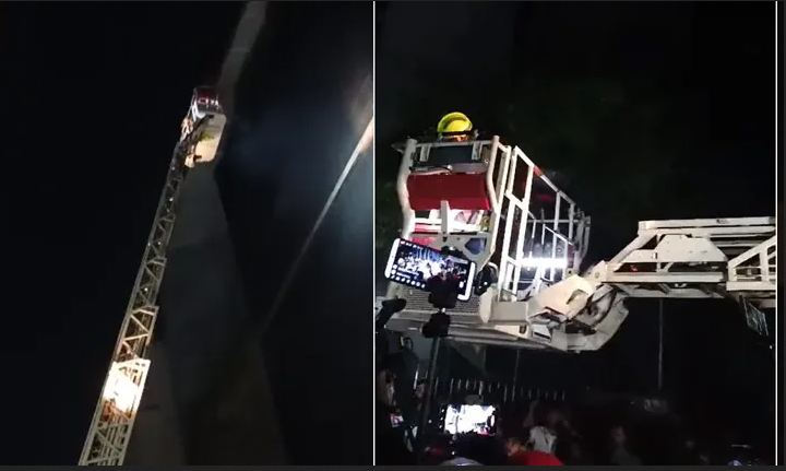 ডেইলি স্টার অফিসের ছাদ থেকে ক্রেনে নামানো হলো আটকেপড়াদের