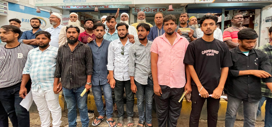 নওহাটায় ধানের শীষের পক্ষে ছাত্রদলের প্রচার মিছিল ও লিফলেট বিতরণ