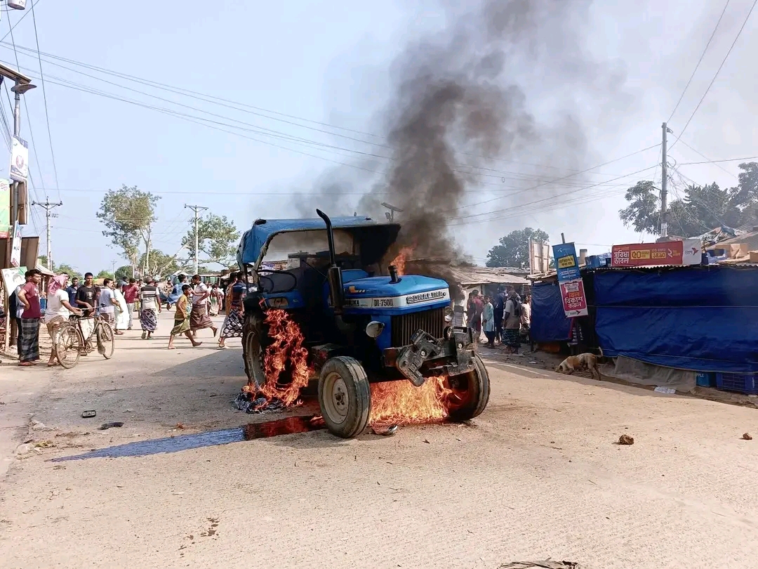 পোরশায় ট্রাক্টরের চাপায় স্কুলছাত্রের মৃত্যু