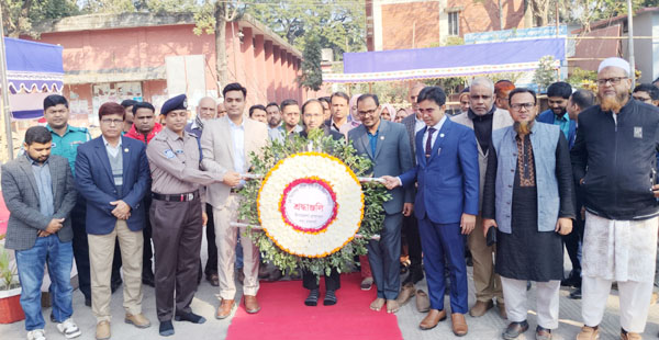শহীদ বুদ্ধিজীবীদের স্মরণে পবায় আলোচনা সভা ও পুষ্পস্তবক অর্পণ