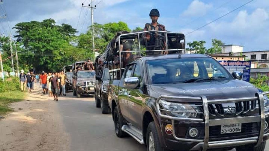 অবরোধ স্থগিত হলেও চলছে ১৪৪ ধারা