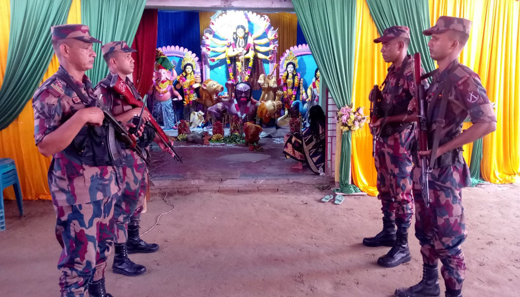 রাজশাহীতে দুর্গাপূজার নিরাপত্তায় ১৪ প্লাটুন বিজিবি