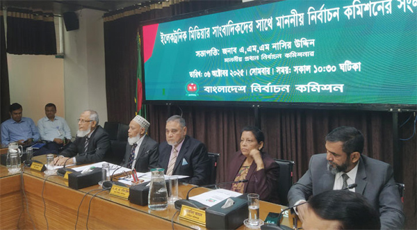 আয়নার মতো স্বচ্ছ ভোট করতে চাই: সিইসি