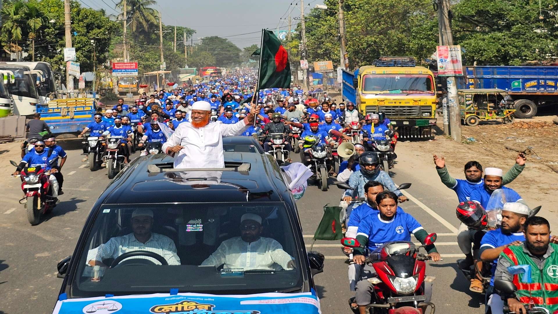 চাঁপাইয়ে চার হাজার মোটরসাইকেল নিয়ে জামায়াত নেতার শোডাউন