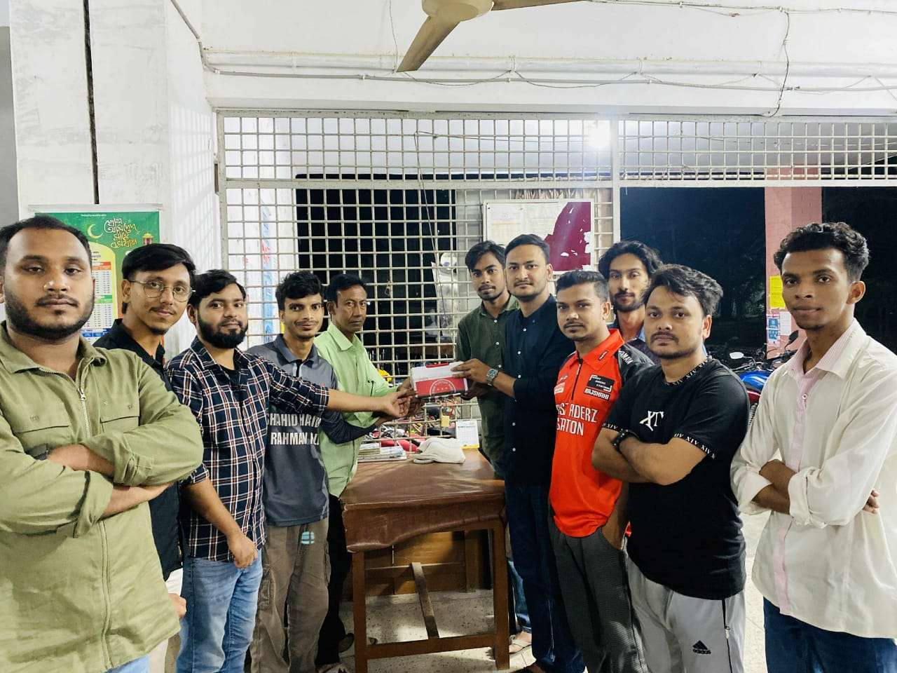শহীদ হবিবুর রহমান হল ছাত্রদলের উদ্যোগে ফার্স্ট এইড বক্স প্রদান