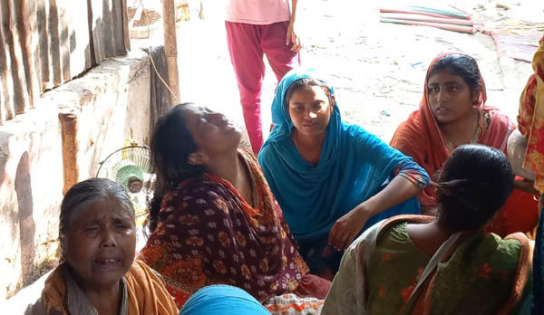 পাবনায় দুই গোষ্ঠীর সংঘর্ষে আহত ১ জনের মৃত্যু; গ্রেপ্তার ২