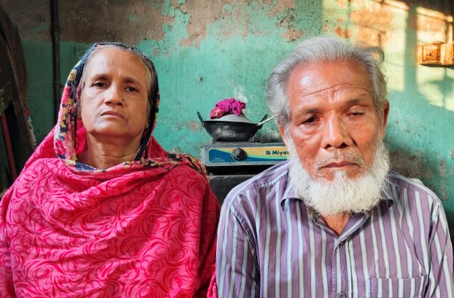 বার্ধক্যে ছেলের নির্যাতন, ভরণ-পোষণ চেয়ে পিতার মামলা