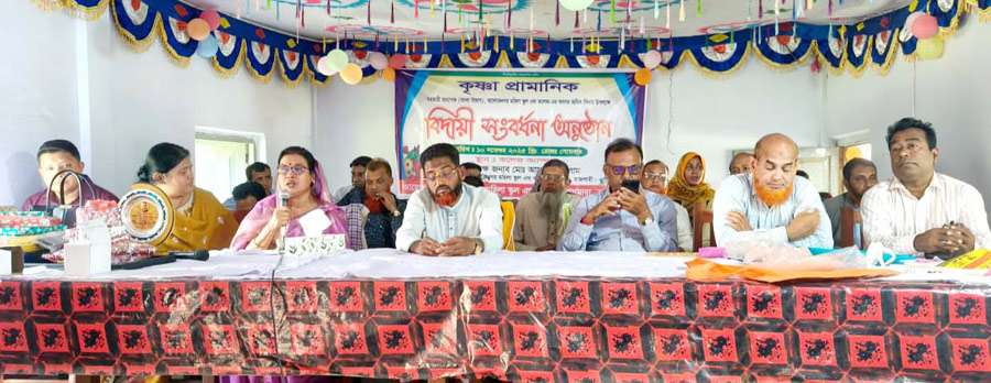বাগমারায় কলেজ শিক্ষকের অবসর জনিত বিদায় অনুষ্ঠিত