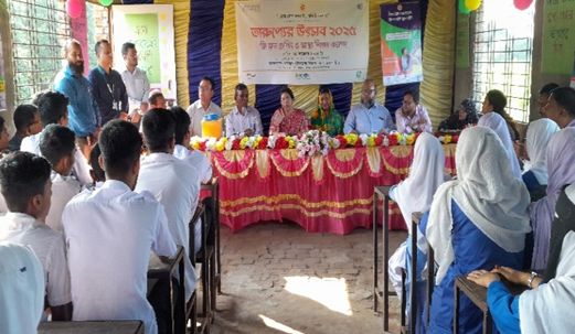 পবায় বিনামূল্যে ব্লাড গ্রুপিং ও স্বাস্থ্য শিক্ষা সেশন অনুষ্ঠিত