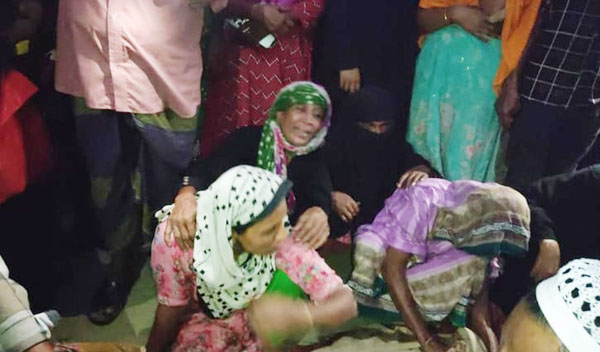ছেলের দায়ের কোপে বাবার মাথা বিচ্ছিন্ন