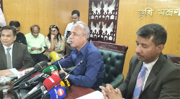 এসপি নিয়োগে তিনটি ক্যাটাগরি, বাদ পড়েনি মেধাবী: স্বরাষ্ট্র উপদেষ্টা