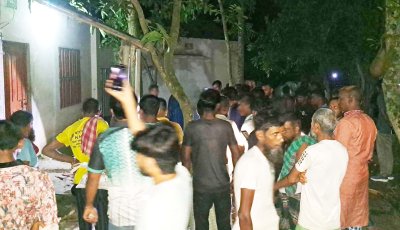 চাটমোহরে ভ্যানচালককে গলা কেটে হত্যা করেছে দূর্বৃত্তরা