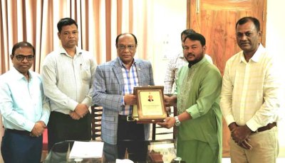 পরিকল্পনা কমিশনের সদস্যের সাথে রাসিক প্রশাসকের উন্নয়ন প্রকল্প নিয়ে মতবিনিময়