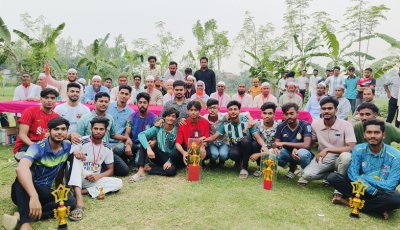 সিংড়ায় শর্টপিস ক্রিকেট টুর্নামেন্ট ও ইফতার মাহফিল অনুষ্ঠিত