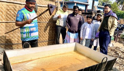 ই-কমার্সে আস্থার উদাহরণ: ম্যাংগো লাভারের গুড় উৎপাদন পরিদর্শনে ভোক্তা অধিদপ্তর