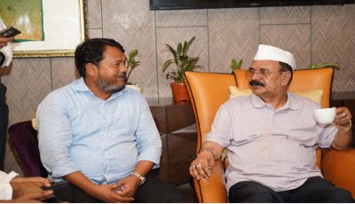 গয়েশ্বর চন্দ্র রায় চৌধুরীর সাথে আলাপচারিতায় রাসিক প্রশাসক