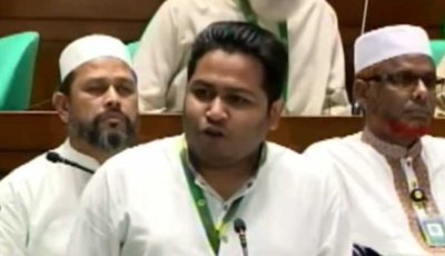 ‘পার্লামেন্টে তেল থাকলে কী হবে, পাম্পে তেল পাই না’