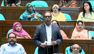 ভিড় কমাতে জেলা হাসপাতাল পূর্ণাঙ্গ করা হবে: স্বাস্থ্য প্রতিমন্ত্রী