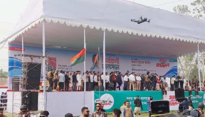 নেতাকর্মীদের অপেক্ষার অবসান, মঞ্চে তারেক রহমান