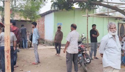 নিজ বাসায় আগুনে পুড়ে স্বামী-স্ত্রীর মৃত্যু