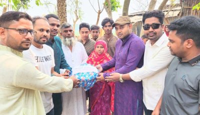 জুলাই যোদ্ধা শহীদ তারেকের পরিবারের পাশে কেন্দ্রীয় ছাত্রনেতা রিংকু।
