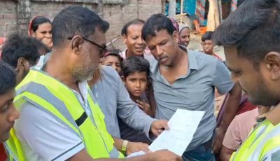 মেহেরপুরে বিএনপি নেতার বাড়িতে কাফনের কাপড় রেখে হুমকি