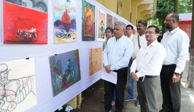 রাবিতে জুলাই গণঅভ্যুত্থান নিয়ে চিত্র প্রদর্শনী শুরু
