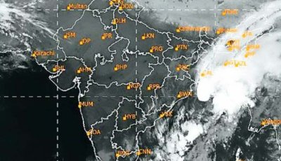 প্রকৃতির রোষে ভারত-পাকিস্তান! ১০০০ কিমি জুড়ে ভয় দেখাচ্ছে ঘূর্ণাবর্ত