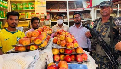 সিরাজগঞ্জে গ্যাস সিলিন্ডার ও ফলের আড়তে অভিযান, জরিমানা ৩ হাজার টাকা