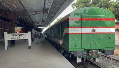 ভারত থেকে আসা ১৮টি নতুন রেলকোচ পৌঁছেছে বাংলাদেশে